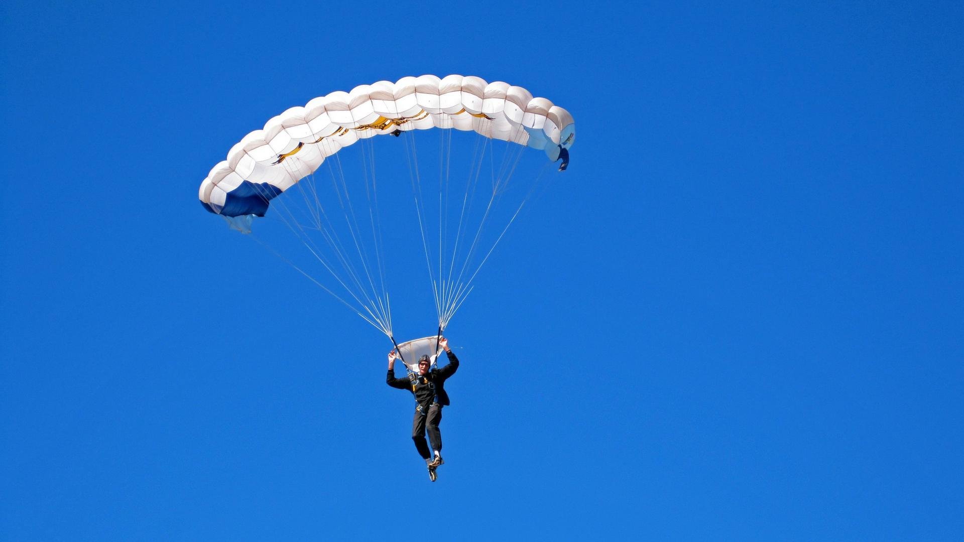 米切尔称团队更重视细节执行力,米切尔回应